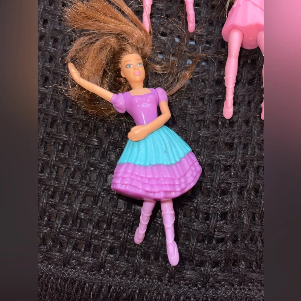 McDonald’s Dancing‎ Barbie Bundle (6)